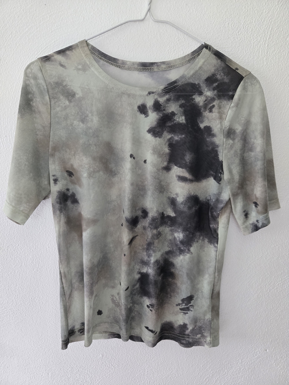 DAZY tie-dye Green short-sleeve mesh top
